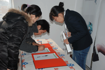 1690786720711005.gif 2.gif